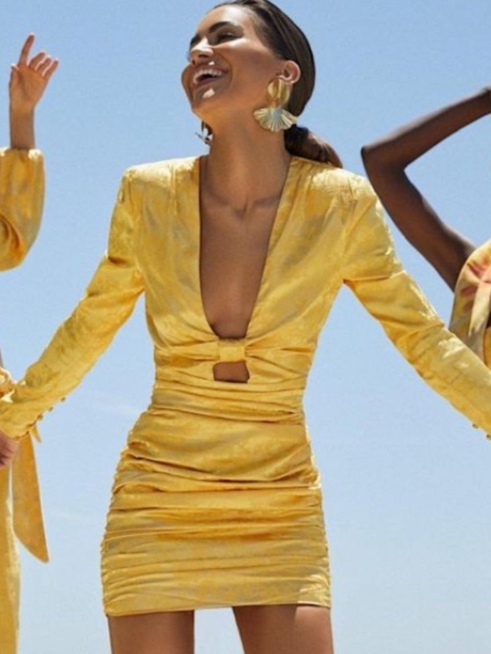 Camila Cohelo Olivia Dress - Revolve
MM20